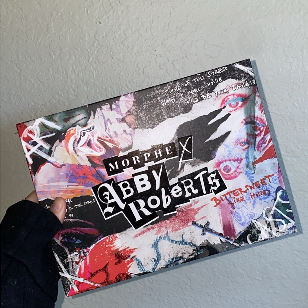 Morphe Abby Roberts Vibrant Mixed Media Canvas